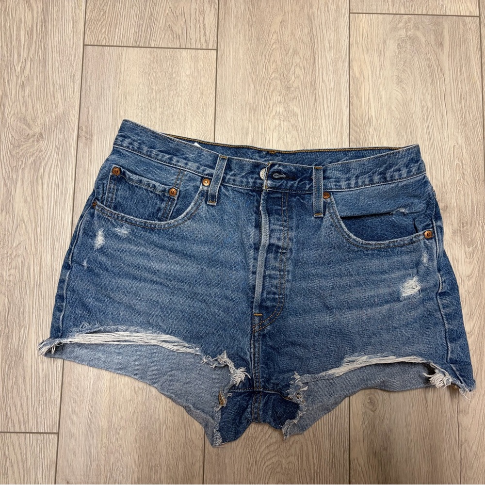 Levi's Distressed Blue distressed high waist Jean Shorts
